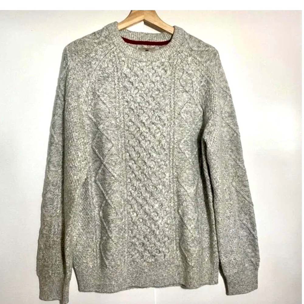 WIND RIVER HERITAGE - Unisex Grey Cable Knit Sweater
